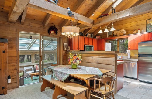 Ellison Bay House | Ellison Bay Retreat - Little House in the Woods