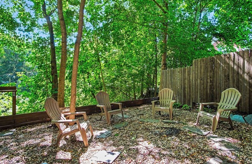 John Ball Park House | Enjoy elevated views from a quiet West Side hill! This home with a walk-out basement is a safe, peaceful oasis nestled at the end of a dead-end road, just minutes from the Medical Mile and downtown GR restaurants.