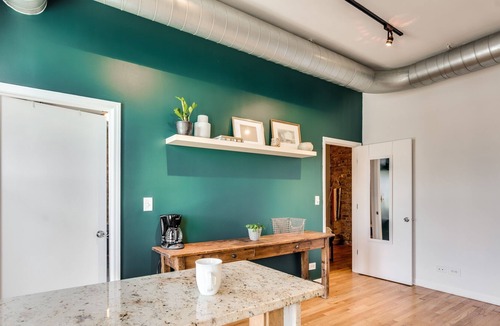 West Bucktown Apartment | Enjoy Martinis on Milwaukee Ave and All the Nightlife Chicago Has to Offer! by RedAwning