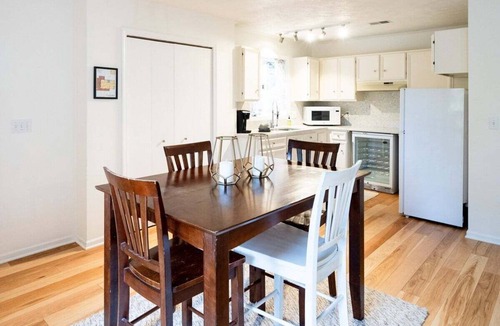 Macatawa House | Epic Lake Views | Sleeps 16 | 2 Units + Lookout Deck