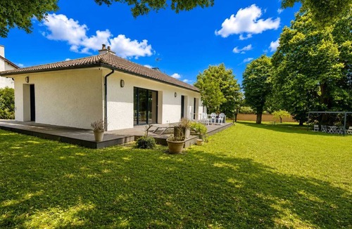 Chasseneuil-du-Poitou House | Exceptional home with 3 suites and a wooded estate of 3,800 m² – Near Futuroscope