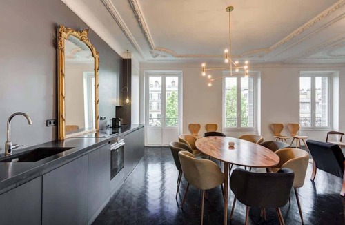 Quartier du Faubourg-Montmartre Apartment | Exceptional luxury suite near the Opéra - 4 bedrooms - A/C - up to 10 guests - Drouot Luxe by Habitat Parisien