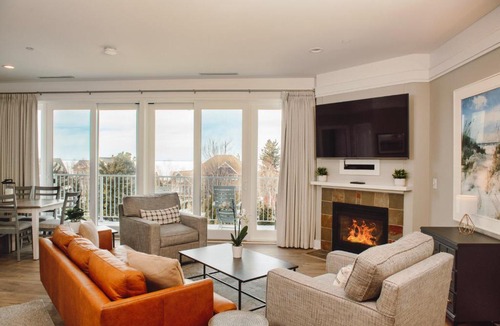 Bay Harbor Apartment | Experience luxury in Maritime Deluxe Lake View 313, Bay Harbor with stunning lake views!