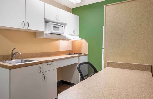 Downers Grove Hotel | Extended Stay America Select Suites Chicago Downers Grove