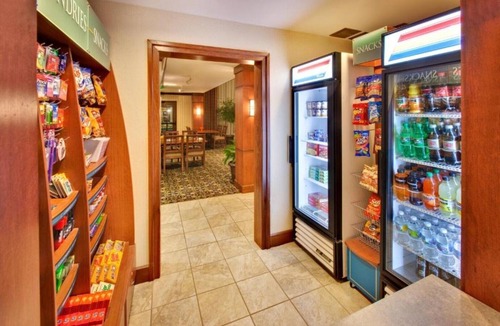 Davenport House | Extended Stay living in the heart of the Quad Cities
