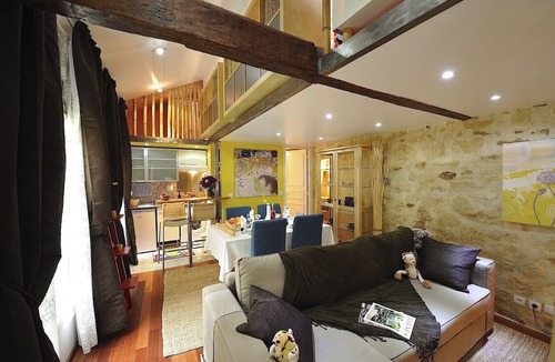 3rd Arrondissement Apartment | F1D Peaceful