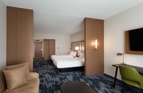 South Central Omaha Hotel | Fairfield by Marriott Inn & Suites Omaha at MH Landing