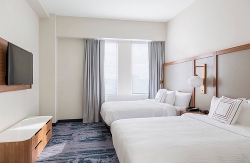 Downtown Des Moines Hotel | Fairfield Inn & Suites by Marriott Des Moines Downtown