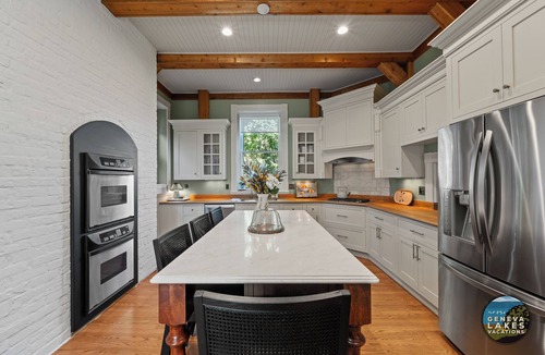 Lake Geneva House | Fairfields Mansion | Heated Saltwater Pool | Theater Room | Luxury | Historical