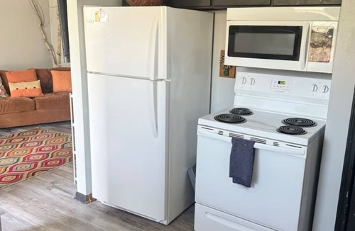 Lovington House | Family & Pet-Friendly Near Downtown DSM