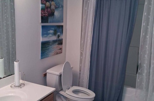Portage Apartment | Fantastic 3-bedroom private apartment with hot tub and sauna
