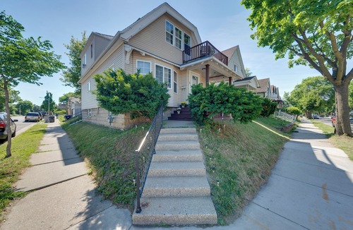 Milwaukee Cottage | Fenced Yard! Spacious Home, 4 Mi to Dtwn Milwaukee