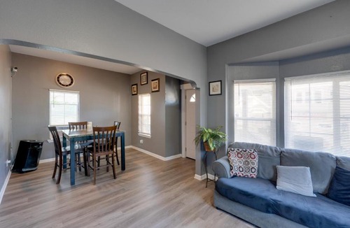 Milwaukee House | Fenced Yard! Spacious Home, 4 Mi to Dtwn Milwaukee