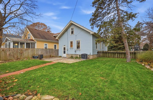 Wauwatosa House | Firefly Cottage: Updated 4-bedroom, 2-bathroom house in Wauwatosa WI