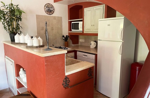 Le Rouret Villa | Flat duplex in Villa 4/6 pers. Near Grasse, Swimming pool, Garden