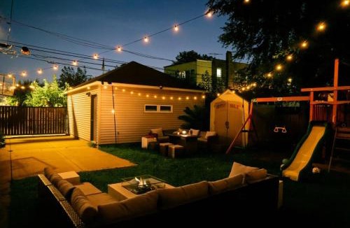 Belmont Cragin House | Game Room Fire-pit Playground Gym Billiard
