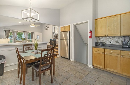 Glen Ellyn House | Glen Ellyn Rental