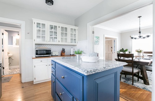 Northshore Triangle House | Golden Dome Getaway: Hot Tub, Cinema, Fire Pit!