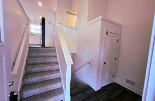 Wyoming House | Grand Rapids Area Stay, Shopping and Entertainment