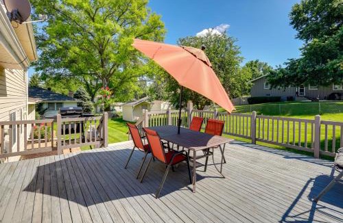 North Central Omaha House | Great for Families! Omaha Getaway w/Yard & Deck