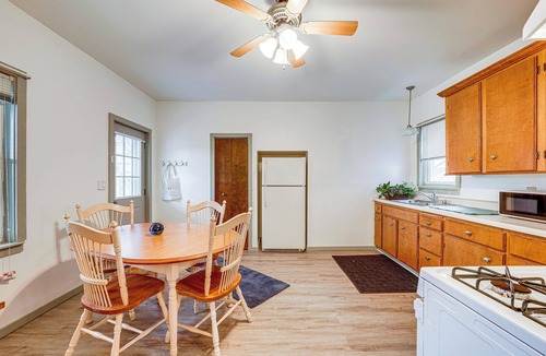 Ottawa House | Great Location! Walking Distance to So Much!