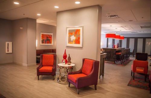 Pontiac Hotel | Hampton Inn-Pontiac