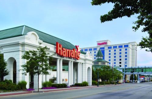 Joliet Hotel | Harrah's Joliet Hotel & Casino - A Caesars Rewards Destination