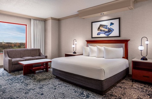 Joliet Hotel | Harrah's Joliet Hotel & Casino - A Caesars Rewards Destination