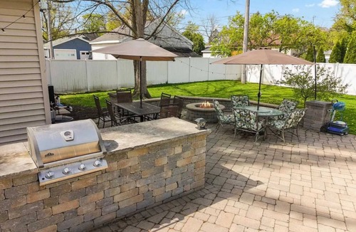 Lake Geneva House | Heated Pool and Hot Tub near Downtown Lake Geneva!