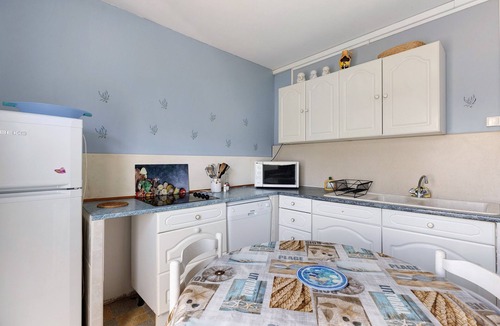Monteaux House | Holiday Home 'Gîte Le Trotteur' with Private Garden and Wi-Fi