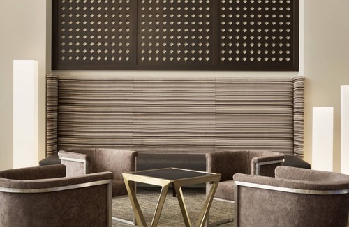 Normal Hotel | Holiday Inn Bloomington - Normal by IHG