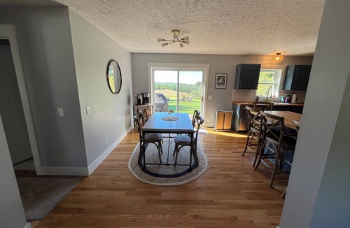Suttons Bay House | Home north of Suttons Bay. Game room, arcade games, Grill, Fire pit. Dog ok