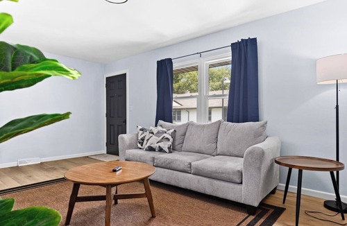 Peoria Apartment | Home Suite Home: B-Mintues to Downtown & P Heights