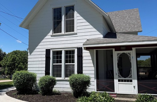 Strawberry Point House | Homerun Hill
