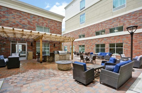 Warren Hotel | Homewood Suites By Hilton Warren Detroit