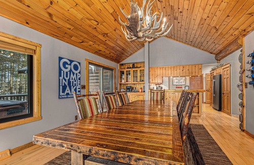 Woodruff House | Hot Tub, Theatre, Pool Table, AC - Lakefront Living!