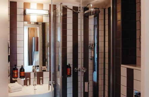 15th Arrondissement Hotel | Hotel Eiffel Blomet