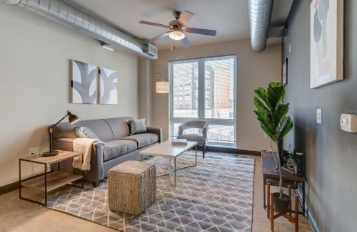 Westown Apartment | Kasa Westown Milwaukee