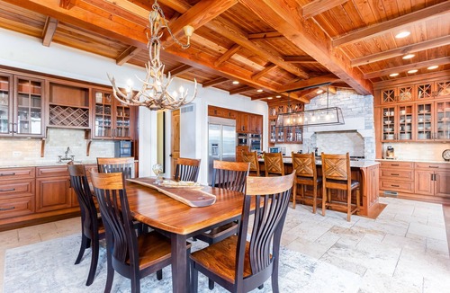 Niles House | Keenan Hollow Farm | 5B/4.5BA on River Sleeps 21
