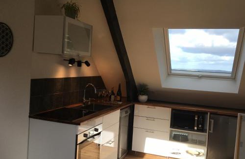 Locronan Apartment | Ker Awen-Appartement en pierre avec vue panoramique à Locronan