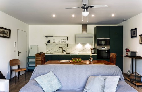 Saint-Martin-de-Hinx Apartment | La Campagne - Bel appartement avec terrasse