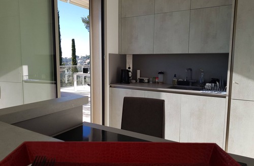 Gairaut Apartment | La Consolate 5* apartment, 90m2 terrace, panoramic sea view, private Jacuzzi