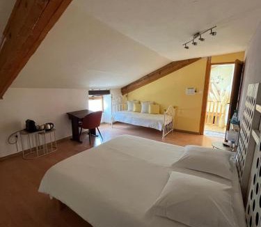 Jonquery Bed & Breakfast | La Fermette Champenoise