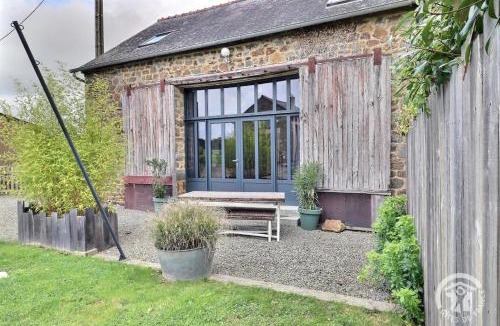 Hede House | La grange aux portes des ecluses