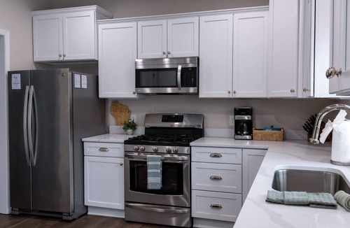 Lake Geneva House | Lake Geneva 4BR House | Rec Lounge + 1 Mi to Beach