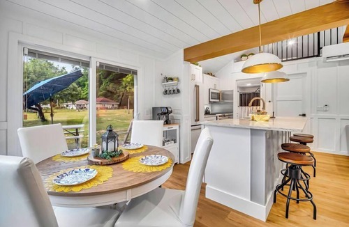 Montague Cottage | Lake Michigan Family Retreat - 2 Homes - Sleeps 10