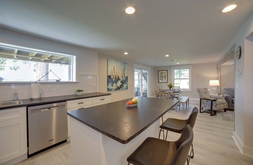 Pierson Cottage | Lake Retreat w/Fire Pit: Pierson Paradise!