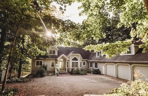 Central Lake House | Lakefront Escape | Hot Tub, Dock + Sleeps 14 | Perfect for Groups