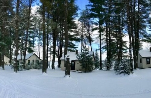 Presque Isle Apartment | Lakefront Loon Lodge