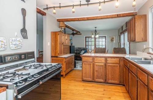 Lakeland House | Lakeside Fee-lings on Strawberry Lake kayaks Included or bring boat with you.